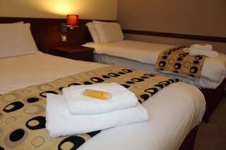 Отель Killarney Court Hotel Килларни Стандартный двухместный номер с 2 отдельными кроватями-3
